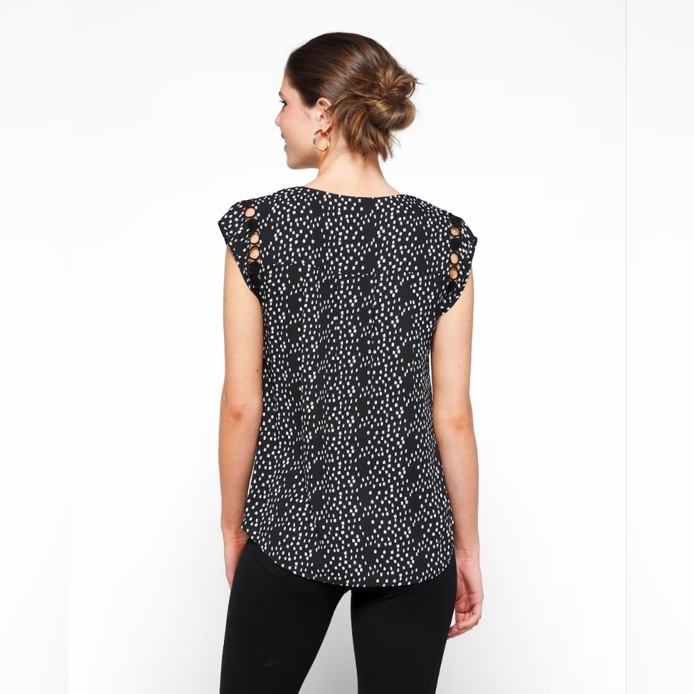 Daniel Rainn Black and White Patterned Blouse - Picture 2 of 5
